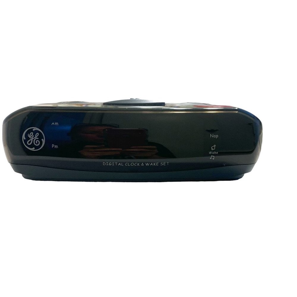 General Electric Alarm Clock Vintage GE Model 7-4837B AM/FM Digital Radio Tested